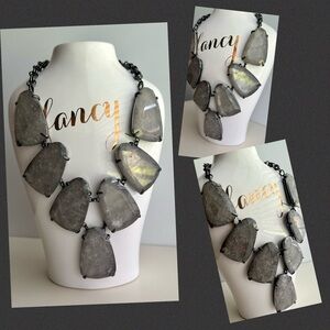 VGUC Mirror Rock Harlow in Gunmetal by Kendra Scott.